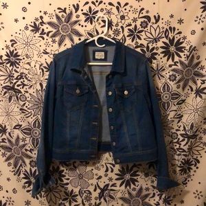 Luxurious Women’s Denim Jacket